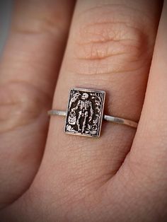 Copy and paste into your browser, get 15% off ➔ https://bit.ly/VD15OFF What better way to get into the spooky season than with this vintage Halloween skeleton ring?! DETAILS: -One ring -Ring is Sterling Silver -1mm Band -8mm x 10mm You will receive one sterling silver ring. **Every item is handmade, this means that each will be unique and may not look EXACTLY like the picture, but it will look very similar ➡ORDER PROBLEMS If there are any problems with your order please contact me, my goal is fo Pinky Promise Ring, Pumpkin Ring, Skeleton Ring, Halloween Ring, Cute Skeleton, Skeleton Design, Trendy Halloween, A Skeleton, Halloween Vintage