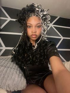 Black And Grey Braids For Black Women, Unique Black Hairstyles, Fantasy Features, Aesthetics Drawing, Cute Braided Hairstyles, Quick Braided Hairstyles