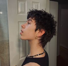 Spiky Mod Haircut, Curly Hair Shag Short, Y2k Mens Hair, Short Shaggy Mens Haircut, Short Punk Mullet, Goofy Hairstyles, Punk Mullet Men, Fairy Haircut Short, Curly Mod Cut