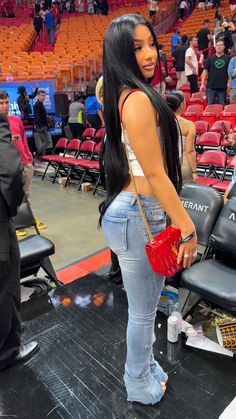 rubi rose 💋 Basketball Game Outfit Women, Basketball Game Outfit, Basketball Game, Long Black Hair, Streetwear Fashion Women, Cute Everyday Outfits