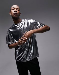 T-Shirts & Tank tops by Topman Welcome to the next phase of Topman Crew neck Short sleeves Oversized fit Night Life Outfits, Futurism Fashion, Black Outfit Men, Silver Outfits, Metallic Blouses, T-shirts & Tank Tops, Men Shirt Style, Denim Outfit, Dress Code