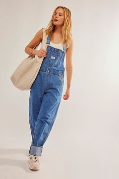 Cute Overall Outfits, Free People Overalls, Vintage Summer Outfits, Cute Overalls, Vintage Overalls, Overall Outfit, Overalls Outfit, Modest Summer Outfits, Summer Outfits For Teens