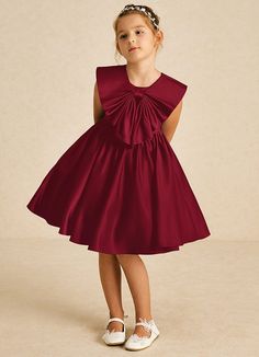 Poppet showcases a lovely A-line silhouette in smooth matte satin. With a charming scoop neckline and sleeveless design, it offers effortless elegance, complete with a convenient zipper closure for easy wear. Perfect for any special occasion! Satin Flower Girl Dresses, Burgundy Flower Girl Dress, Satin Flower Girl Dress, Military Ball Dresses, Special Event Dresses, Sage Dress, Lace Bride, Rust Dress, Ivory Dresses