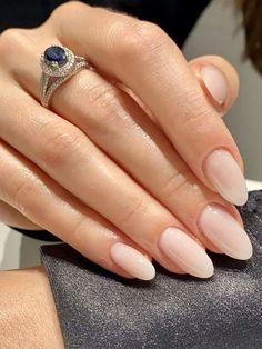 Fake Nails With Glue, Short Hairstyle, Oval Nails