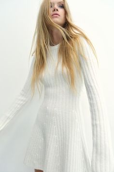 Rib-Knit Dress with Flared Skirt - Cream - Ladies | H&M US Black Dresses Online, White Long Sleeve Mini Dress, Elegant Cocktail Dress, Elegant Mini Dress, Dress H&m, White Long Sleeve Dress, Stylish Sweaters, Ribbed Knit Dress, Cardigan Sweater Dress