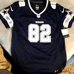 Brand New Women's Dallas Cowboys Jason Witten Jersey Jason Witten, Yoga Long Sleeve, Nike Sportswear Women, Womens Black Shorts, Nike Long Sleeve, Running Tank Tops, Nike Tank Tops, Football Tees, Nike Sports Bra