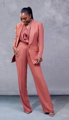 Monochromatic Fashion, 2piece Outfits, Classy Suits, Professional Outfits Women, Stylish Work Attire, Corporate Outfits, Woman Suit Fashion, Classy Work Outfits, Classy Casual Outfits