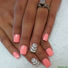 Classic Nail Designs, Split Nails, Nails Yellow, Classic Nails, Diy Summer, Nail Patterns