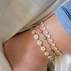 Floral Anklet, white or multicolored, you can buy them separately or as a set. Material Gold Plated Measurement: 8, 9, 10 Inches  You can ask for a personalized measure if you wish.  ★ If you have any questions feel free to send me a message! I'll be happy to help you!! Thank you for supporting women-owned small businesses! I hope you enjoy your jewelry as much as I enjoy creating it for you!! O T H E R ∙ I N F O R M A T I O N * All items are nicely packaged ready to gift in jewelry boxes. * If you can't find the information you need or need some advice for your design? Feel free to contact us. We are fast to reply :) Anklet For Women, Summer Anklets, Jewelry Summer, Hand Bracelet, Women Bracelet, Moon Jewelry, Anklet Jewelry, Pretty And Cute, Flower Charm