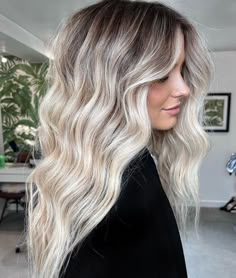 Blonde Dimensional Hair, Hair Tape In Extensions, Invisible Hair Extensions, Winter Blonde Hair, Blonde Hair With Roots, Ice Blonde Hair, Icy Blonde Hair, Silver Blonde Hair