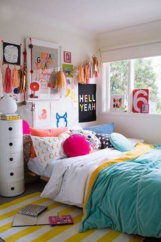 two pictures of a bedroom with colorful decor