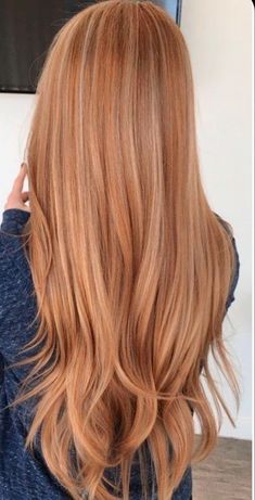 Natural Copper Hair With Highlights, Highlights On Orange Hair, Red Heads With Highlights, Haircut Ideas For Long Hair Face Shapes, Sunrise Blonde Hair, Ginger Hair Color Copper Strawberry Blonde, Blond Roux Hair, Dimensional Ginger Hair, Light Red Hair With Highlights