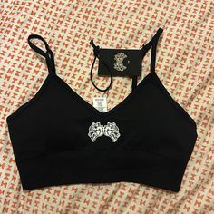 Darc Sport Bra Medium Iykyk Everson Seamless Sports Bra True To Size Baddie In The Gym Will Sell For $40 Free Shipping On My In Sta Gr Am - Jacksthrifts Black Cotton Sports Bra With Built-in Bra, Trendy Black Sports Bra With Medium Support, Black Cotton Sports Bra For Summer, Fitted Casual Cotton Bra, Casual Fitted Cotton Bra, Stretch Sports Bra For Streetwear, Black Stretch Cotton Sports Bra, Trendy Workout Fitted Bra, Trendy Fitted Workout Bra