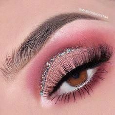 Glittery Eye Makeup, Makeup Cantik, Glittery Eyes, Hooded Eye Makeup, Eye Makeup Steps, Colorful Eye Makeup, Edgy Makeup, Makeup Eye Looks