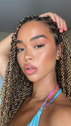 Senegalese Twist Hairstyles, Senegalese Twist Braids, Twisted Hair, Box Braids Hairstyles For Black Women, Cute Box Braids Hairstyles, Twist Braid Hairstyles, Senegalese Twist, Protective Hairstyles Braids, Cool Braid Hairstyles