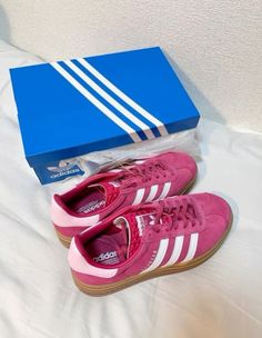 #adidas #adidasshoeswomen Hot Pink Adidas, Adidas Gazelle Pink, Adidas Spezials, Dr Shoes, Pretty Shoes Sneakers, Shoe Wishlist, Funky Shoes, Adidas Shoes Women, Adidas Spezial