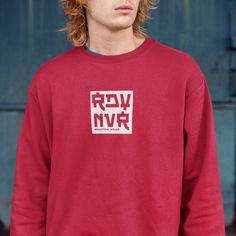 Cotton Ready Never crew neck sweatshirt with printed logo on the front and back. Red Logo Print Sweatshirt For Fall, Fall Red Sweatshirt With Logo Print, Red Crew Neck Sweatshirt With Ribbed Cuffs, Red Crew Sweatshirt With Letter Print, Red Crew Neck Sporty Sweatshirt, Red Crew Neck Sweatshirt Sporty Style, Red Sporty Crew Neck Sweatshirt, Red Crew Neck Sweatshirt With Graphic Print, Red Crew Neck Sweater For Streetwear