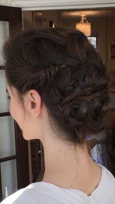 Victorian Hair Updo, Braided Fancy Hairstyles, Little Women Hairstyles, Beautiful Updos, Romantic Updos, Feminine Hairstyles, Hair Stylies, Hair Up Styles, Penteado Cabelo Curto