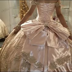 Rose Gold Xv Dresses, Victorian Quinceanera Theme, Rose Gold Quinceanera Dresses, Rose Gold Quinceanera