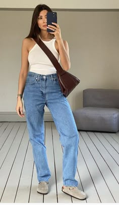 How To Style Clogs, Birkenstock Boston, Autumn Outfit, Comfortable Outfits, Summer 2023, Just A Girl, Daily Fashion