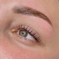 Lashlift, browlift, lashes.  #lashlifting #lashlift #browlift #kulmienlaminointi #brows #lashes #makeup Brow Lamination And Lash Lift, Makeup Cheat Sheets, Brow Lift, Salon Interior Design, Eyebrow Shape, Volume Lashes, Lash Lift