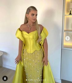 Powerful Women Fashion, Corset Fashion Outfits, Diy Prom, Prom Look, Nigerian Lace Styles Dress, Elegant Outfit Classy, The Prom, Corset Fashion, Asoebi Styles