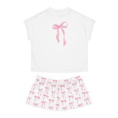 We are loving our latest pink bow coquette pajama set! These cute balletcore pajamas are so great as gifts or everyday! They would even be great for bridesmaids or a bachelorette party! D E T A I L S * Material: 95% polyester, 5% spandex * Relaxed fit S I Z I N G * Sizing runs true to size * Please see size guide in last listing photo for all measurements and information S H I P P I N G * T I M E S * Our items are individually made with love for each of our buyers. Processing time is 2-5 busines Cheap Pink Heart Print Sleepwear, Affordable White Pajama Shorts, Cheap Pink Relaxed Fit Sleepwear, Cheap Pink Shorts For Loungewear, Cheap Pink Sleepwear, Cheap Pink Summer Sleepwear, Cheap Pink Women's Sleepwear, Cheap Pink Sleepwear For Bedtime, Cheap Pink Floral Print Sleepwear