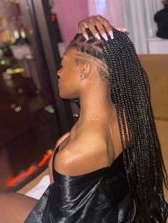 Undercut With Knotless Braids, Undercut Knotless Braids, Braid With Undercut, Knotless Braids With Undercut, Undercut With Braids, Braids With Undercut, Dream Hairstyles, Natural Hair Cuts, Braids With Curls