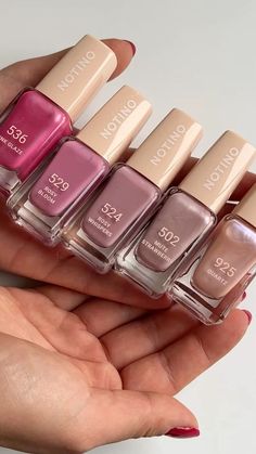 Pink Notino Gel Effect Nail Polish 536 Pink Glaze, 529 Rosy Bloom, 524 Rosy Whispers, 502 Mute Strawberry, 925 Quartz