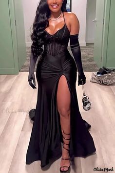 Olivia Mark - Stunning Sequined Formal Long Dresses with Sleeve Detail Long Dresses With Sleeves, Dresses With Sleeve, Formal Long Dresses, Black Tie Event Dresses, Chic Wedding Gown, 21st Birthday Outfits, African Prom Dresses, Formal Dresses With Sleeves, Long Sleeve Dress Formal