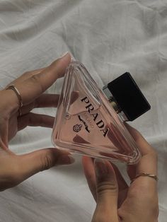 Prada Perfume, Koleksi Parfum, Fragrances Perfume Woman, Perfume Body Spray, Perfume Collection Fragrance, Perfume Scents, Perfume Lover, Best Perfume, Luxury Perfume