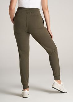 American Tall Women's French Terry Jogger in Fern Green. 100% cotton. Side slash pockets. Ribbed waistband with monochrome draw-cord. Ribbed cuff hems. Knee panel design. Shrinkage controlled. Made for fashion, and function. A true tall women’s clothing statement piece. MORE DETAILS: The perfect tall jogger for that long stride of yours. Specifically designed for your early morning jog, running errands around town or lounging on the sofa- these pants can do it all. We know that you’ve had enough Women's Joggers, Best Joggers, Basic French, Morning Jog, Athleisure Style, All We Know, Fern Green, Had Enough, Athleisure Fashion