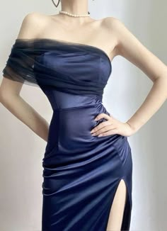 Fancy Dresses Blue, Satin Dress Ideas, Brown Prom Dresses, Yellow Homecoming Dresses, Purple Homecoming Dress, Burgundy Homecoming Dresses, Orange Prom Dresses, Split Prom Dresses, Grey Prom Dress