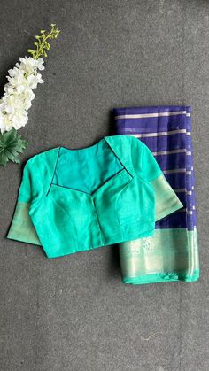 Mangalagiri Digital Print Sarees, Border Blouse Designs Latest, Saree Blouses For Women, Blouses Designs Latest, Silk Saree Blouse Design, Blouse Handwork, Worked Blouse, Ready Made Blouse, Handwork Blouse