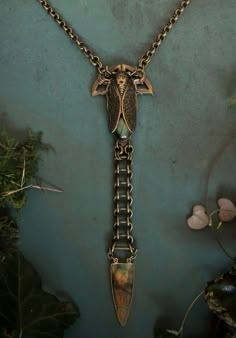 Throughout the world there are mythologies surrounding cicadas. In ... Arcane Jewelry, Futurism Fashion, Mythology Jewelry, The Muses, Beaded Jewlery, Fantasy Jewelry, Vintage Jewels, Wood Jewellery, Jewelry Inspo