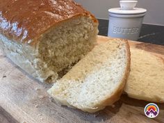 Are you searching for an easy but delicious sandwich bread recipe? ​ ​If so, stick around, because I've got one you can make and bake by dinner time!