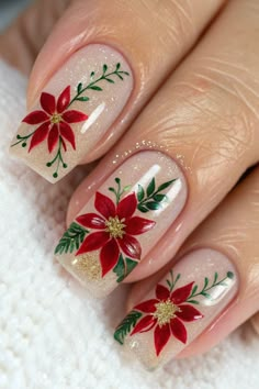 Christmas Nail Ideas Green And Red, Elegant Nude Nails, Christmas Nail Polish, Engagement Nails, Floral Nail, Floral Nail Art, Xmas Ideas, Nail Polish Sets