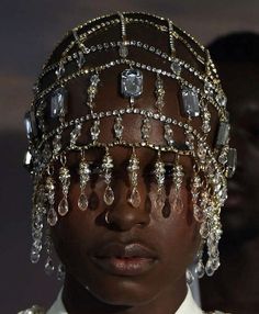 The Blacker The Berry, Foto Tips, Head Piece, Mode Inspiration, Black Is Beautiful, Headdress, Runway Fashion, Headpiece, African American