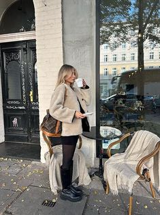 Top Modeauswahl Contrast Outfit, Trendy Outfits Winter, Cute Winter Outfits, Stockholm Fashion, Fall Fits, Autumn Outfits, Winter Fits