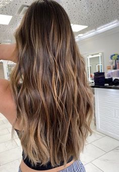 Light Brunette Hair, Brown Hair With Blonde Highlights, Blonde Hair Inspiration, Hair Stylies, Balayage Brunette