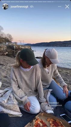 Coastal Granddaughter Aesthetic, Granddaughter Aesthetic, Grandma Aesthetic, Coastal Fashion, Look Legging, Coastal Aesthetic, Skandinavian Fashion, Coastal Granddaughter, Looks Party