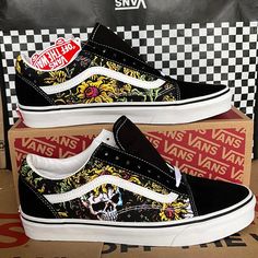 New In The Box Authentic Vans Old Skool Beauty Skulls Black/True White Men’s Sneakers Casual Black Custom Vans Sneakers, Vans Rowley, Vans Custom Sneakers For Skateboarding, Vans Tennis Shoes, Vans Vulcanized Lace-up Skate Shoes, Tie Dye Vans, Skull Vans, How To Lace Converse, Vans Sk8 Mid