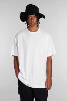 T-Shirt in white cotton, round neck, short sleeves, straight hem, oversize fit, 100% cotton, Made in Japan, Model is 1. 83 and wears size 3 Japan Model, Zegna Shoes, Prada Leather, Yohji Yamamoto, Engineered Garments, Luxury Boutique, Loafer Shoes, Oversized Fits, White Cotton