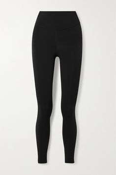 lululemon's 'Fast and Free' leggings are made using the label's quick-drying Nulux™ fabric, enhanced with moisture-wicking properties and four-way stretch. They're designed with a wide, high-rise waistband that supports your core and hit just above the ankles. Slip your phone or keys into the back pocket before a run. Lululemon Bottoms, Lulu Lemon Outfits Leggings, Lululemon Leggings Png, Leggings Lululemon Outfit, Leggings Lulu, Clothes I Want, Lu Lu Lemon, Black Lulu Leggings, Preppy Leggings