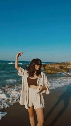 [SponsoredPost] 65 Incredible Beachy Summer Outfits 2023 Guides To Check Out This Spring #beachysummeroutfits2023 Ootd For Beach Style, Summer Outfits 2023 Beach, Casual Beach Pictures, Ootd Pantai Bali, Palawan Outfit Ideas, Pondicherry Outfits, Ootd Bali Beach, Island Hopping Outfit, Korean Summer Outfits Beach