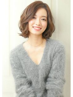 retouch and stylist in korean style Korean Hair Trends, Korean Hair Dye, Hair Trends 2020, Korean Medium Hair, Korean Short Hair, Korean Hair, Asian Short Hair, Shot Hair Styles, Short Wavy Hair