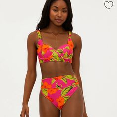 Nwt Beach Riot Hibiscus Bikini Sz S Highway Bottom Paulina Top. Cute, Bright Tropical Floral And Great Quality Suit. A Little Too Small For Me And Can’t Return. Brand New And Never Worn. Selling Set Only. Regular Price Almost $200! Tropical Flower Swimsuit, Pink And Orange Hibiscus, Swimwear Prints, Orange Hibiscus, Crochet Shop, Beach Riot, Beach Getaway, Oversized Tote, Denim Romper