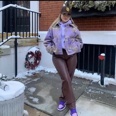 Purple Winter Outfit, Baddie Winter Fits, Purple Outfit, Black Men Street Fashion, Sweater Season, Purple Outfits, Diy Fashion Clothing, Urban Wear, Streetwear Fashion Women