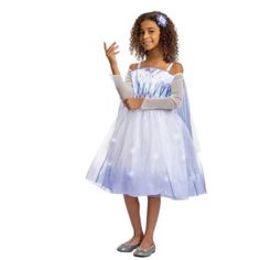 Disney Frozen Snow Queen Elsa Halloween Costume Light Up Dress. Condition-Nwt, Missing Hair Clip Size Medium 7-8 Silver/Purple Blue/Sparkly Light Up New Lr Queen Elsa Costume Kids, Light Up Dress, Elsa Halloween, Elsa Halloween Costume, Light Up Dresses, Frozen Snow, Disney Frozen 2, Queen Elsa, Disney Costumes