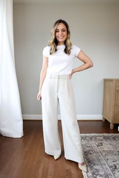 Petite-friendly pants for work | no hem pants for work | petite style | petite fashion | petite blogger Petite Women Outfits, Petite Bloggers, Pants For Work, Side Zip Pants, Hem Pants, Pants Linen, Petite Style, Fashion Petite, Outfits Petite